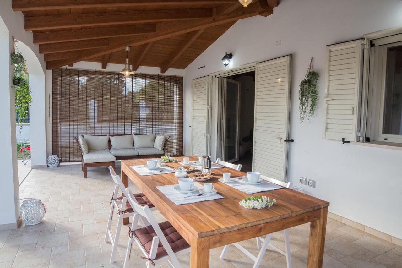 La Casa Dell Olivo Villa Castiadas Luaran gambar